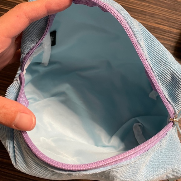 NWT Disney Lilo & Stitch makeup bag / pencil case - Picture 2 of 4